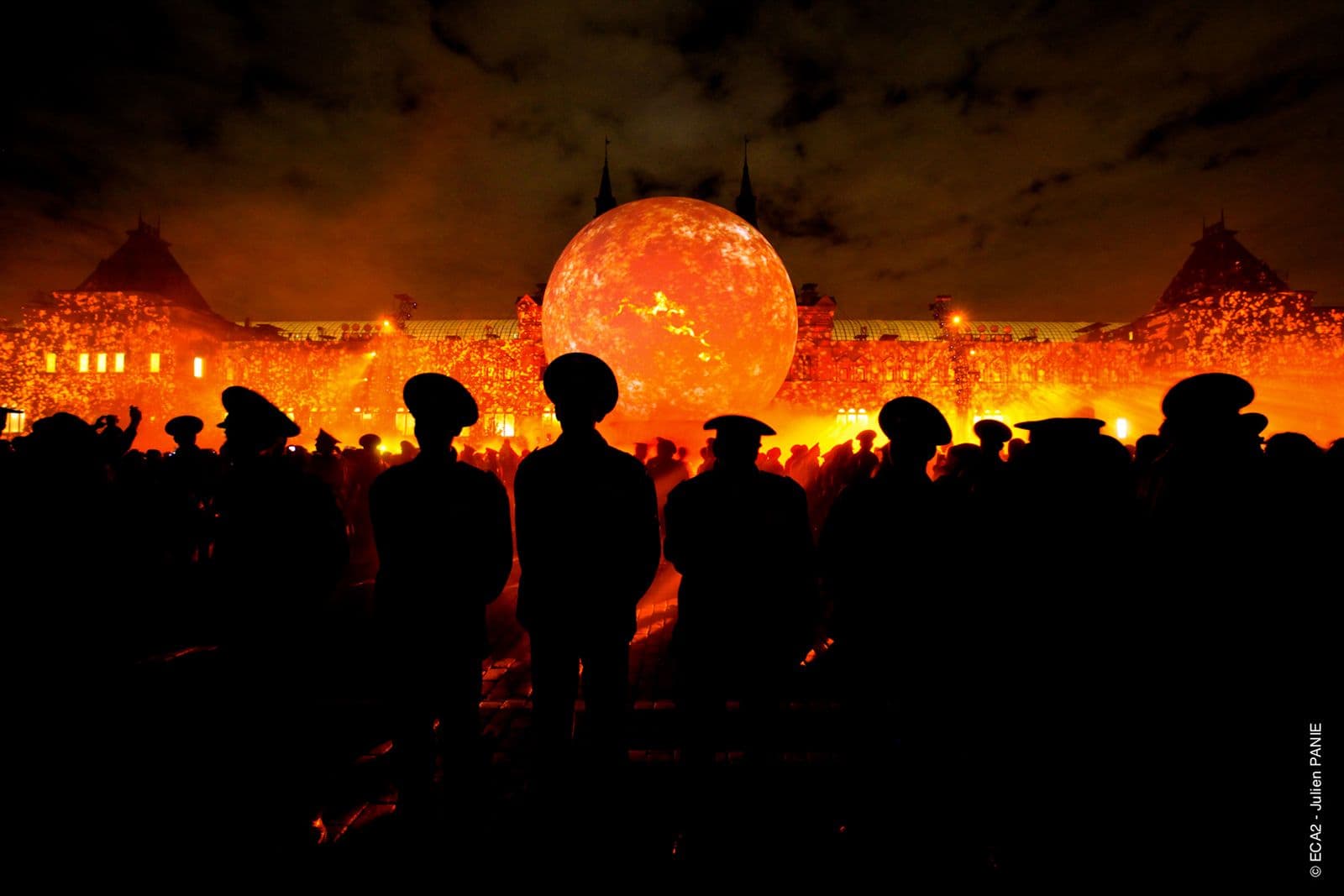 “Circle of light”
